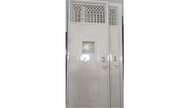 城固学校教室门