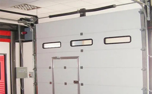 城固工业提升门的安装方法