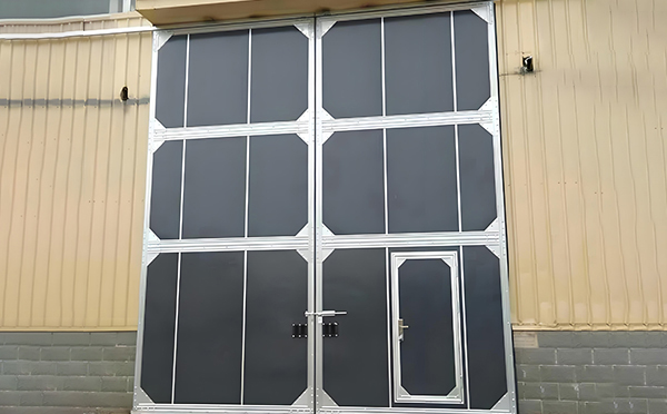 厂房城固工业门选择与维护全解析：提升效率与安全的关键要素